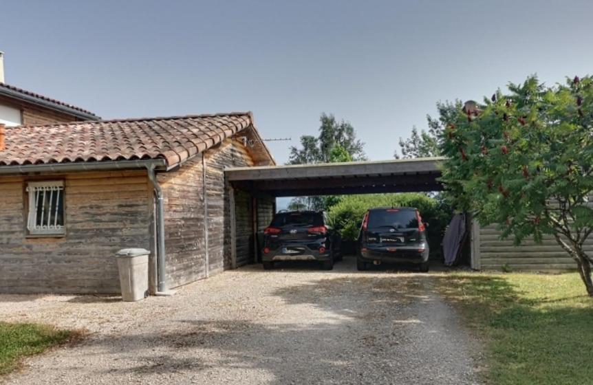 La Roulotte Du Cagire - 4 Pers - Pyrenees Guest House Villeneuve-de-Riviere ภายนอก รูปภาพ